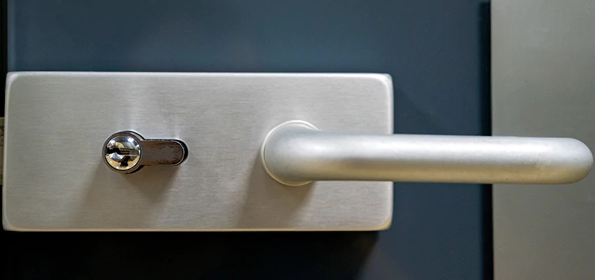 Change Patio Door Locks in Discovery Bay, California